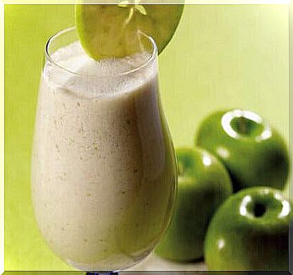 Apple smoothie