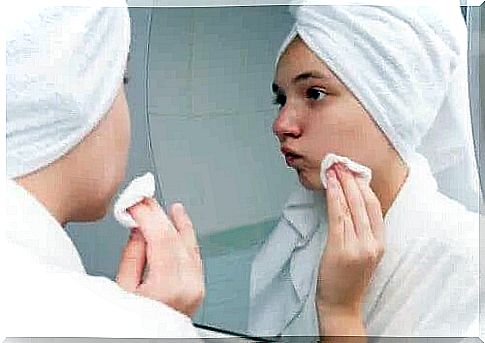 Ery Pads for Acne: Precautions