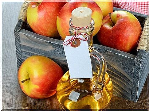 Apple vinegar