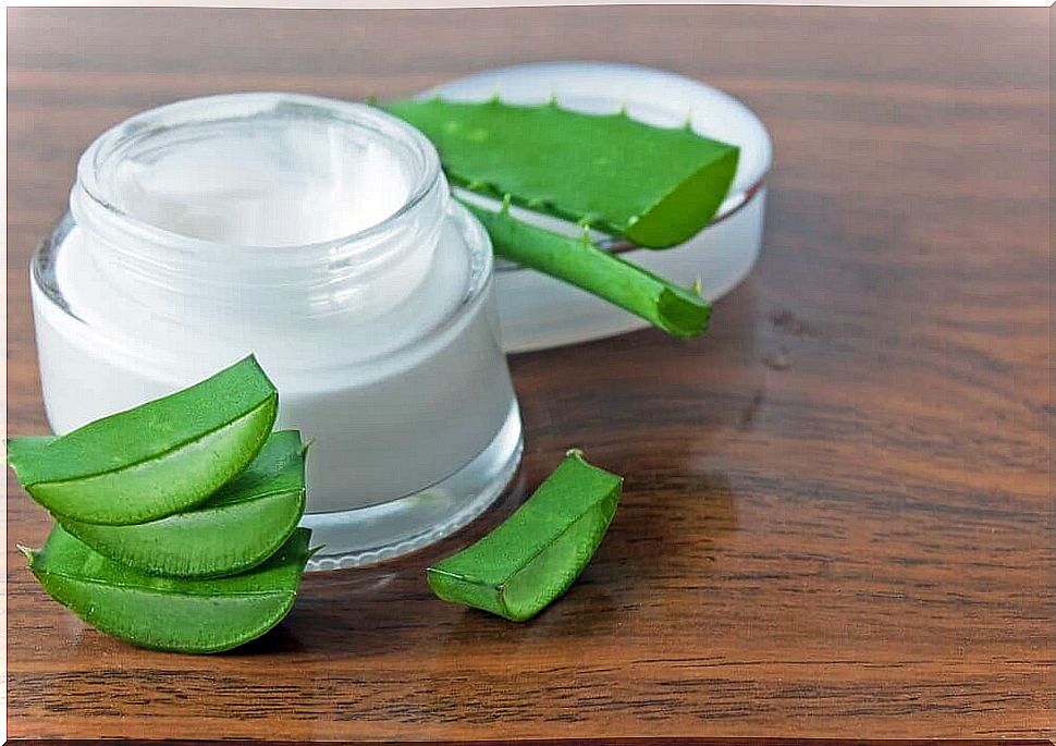 Natural aloe vera cream