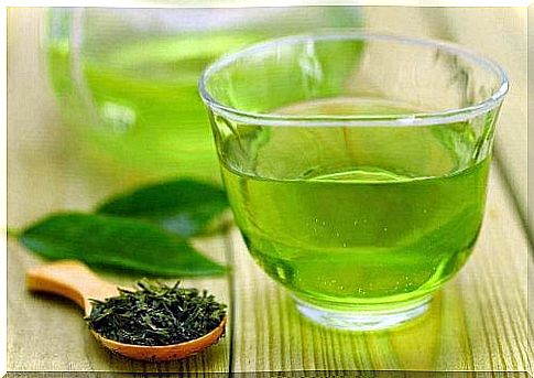 Green tea has thousands of beneficial properties.