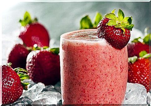 Strawberry smoothie