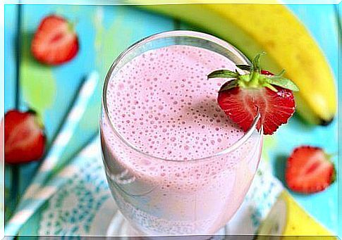 Strawberries - 6 dietary healthy drinks