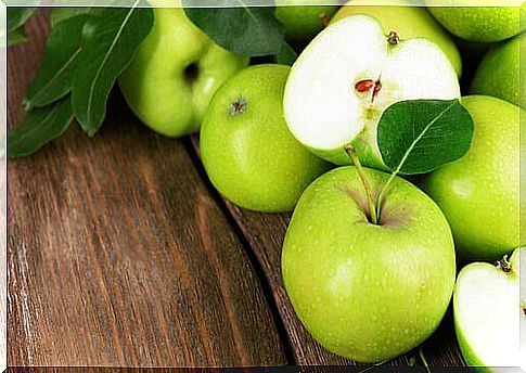 Green apples